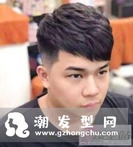 瓜子头发型男 很社会人的一款男生发型