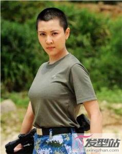 超帅女生寸头发型 这款发型最考验女生颜值