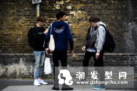 15岁男生适合什么短发 清爽帅气打造阳光少年