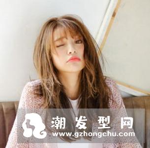 适合圆脸女生的短发短发有哪些