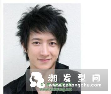 男生刺猬头短发发型 彰显与众不同个性