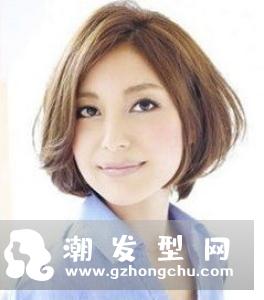 女生短发怎么卷好看 人鱼卷短发修颜塑型