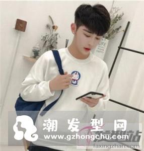 两边剃不规则短发服务至上美丽供应