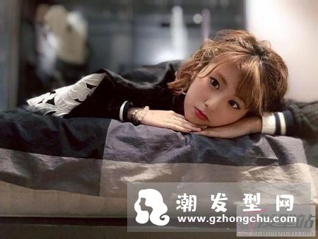 女学生短发发型 90后王颂茵短发造型多变成新世代女神！