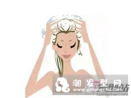 女生这3个时候千万别洗头,太伤身了! 女生这3个时候千万别洗头,太伤身了!