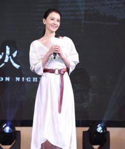 高圆圆中长发型图片 属于什么脸型
