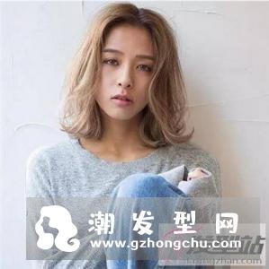 怎么打理都极其优雅,非常百搭