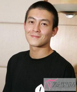 社会人发型男生短发 帅气炫酷显独特个性