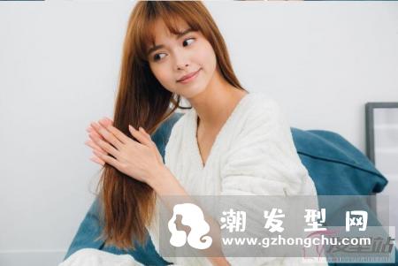 潘婷的3分钟奇迹-烫染修护精华,我知道很多女孩们每天懒得护发决定直接放给它烂