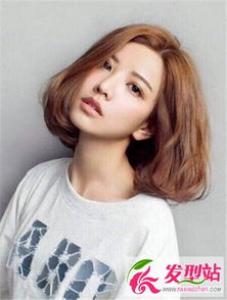 女生短发怎么剪好看 一刀切短发别致率性　