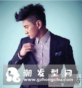 男士穿西装适合什么发型 帅气绅士发型展现大丈夫气概