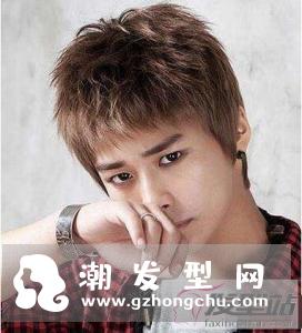 常见的适合男生的短碎发
