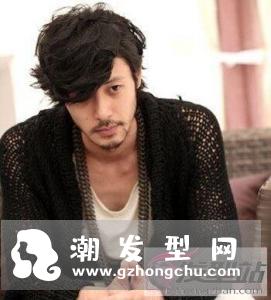 适合长脸男生的短发发型