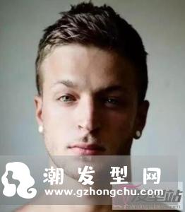 长毛寸两边推发型 轻松打造酷炫型男