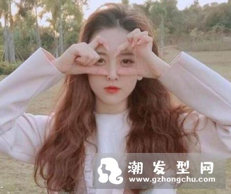 适合小仙女的发型图片 齐耳短发还是卷刘海短发好看