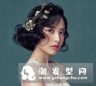 圆脸适合什么新娘造型 后梳公主头好美