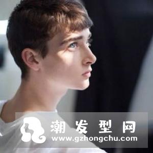 女士侧背头短发发型 帅起来比男生还有气场
