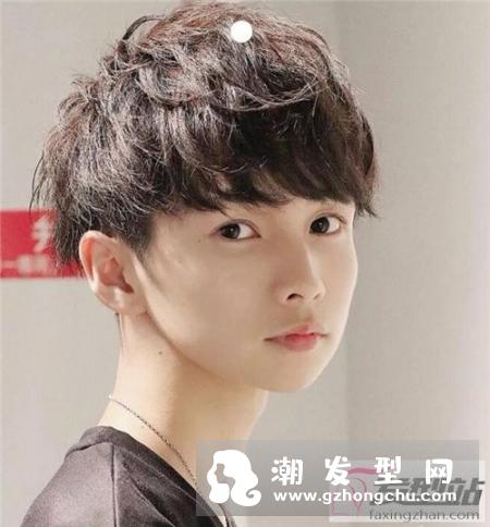 强烈种草日系造型烫 少发量男生日系卷发