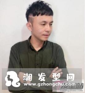 剪掏空发型时,很适合用刘海来缩短脸型比例