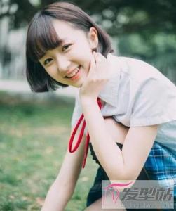 适合小个子女生的短发 简约洋气尽显可爱魅力