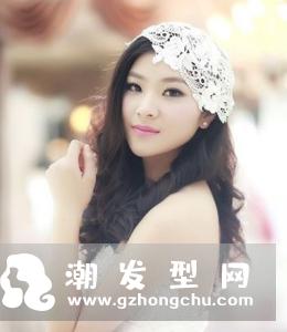 大脸新娘适合什么发型 高低盘发是首选