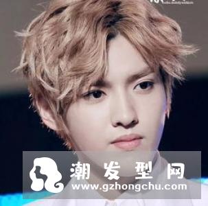 发量多的男生发型 尽显帅气成熟男人味