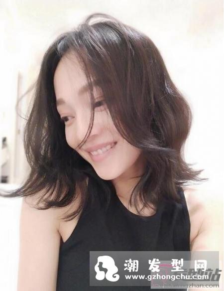 发质细软适合什么发型 一个技巧细软发变身多发量蓬松有型