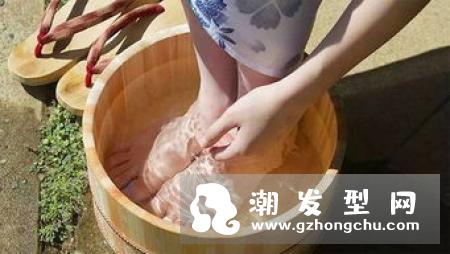 如何维持头皮健康 不想顶上无毛先改掉五个坏习惯