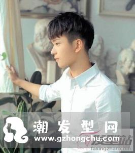 暖男发型学生韩风 阳光帅气让你魅力倍增