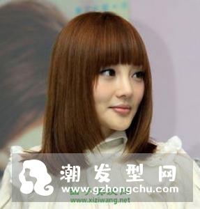 自来卷女生适合什么发型 按照卷度不同选择发型很重要