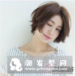 什么样的短发好看显年轻 这些发型清新减龄少女感强