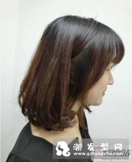 齐肩短发烫发发型 16款超修饰脸型及肩短卷发美翻天