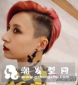 女生侧面剃光短发 洋气吸睛与众不同