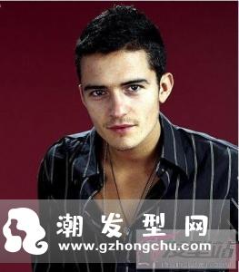 中年男士时尚发型剪法 举手投足散发成熟男人味