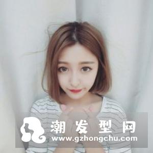 女生偏分短发发型 修颜时尚秒变小脸