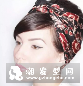 夏天女生怎样扎头发凉快 头发油腻了怎么办