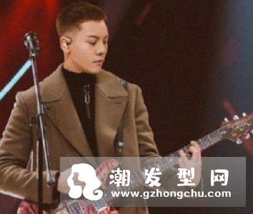 余文乐层次短发寸头油头超帅呀 简单利落短发才是检验型男标准