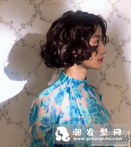 2019中短发最新发型女 耳下3公分五官变深邃气质爆棚