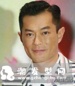 M型发际线适合的发型 这么剪拯救发际线提升颜值