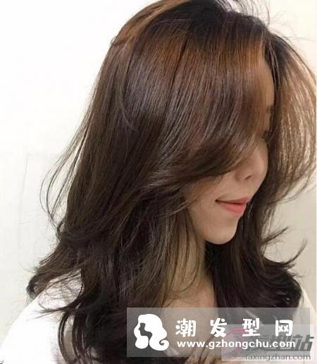 卷发如何保养 正确的方法才能不变形