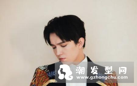 侧削油头vs韩式短卷 男士热门发型
