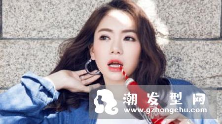男生小飞机发型 独特吸睛魅力四射