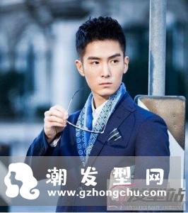 适合个子矮男生的短发发型