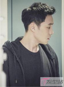 男生短发精神帅气发型 好感度爆棚的男生发型