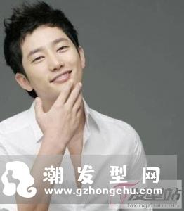 鹅蛋脸发型男 凸显脸型优势倍增帅气值