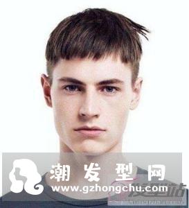 脸大男生适合锅盖头吗 轻松打造立体帅气小脸
