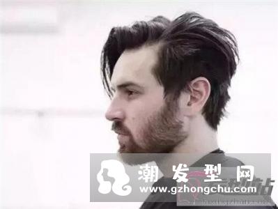 流行必备型男款发型 背梳回梳加油滑超时尚
