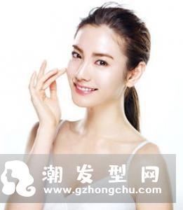 干洗喷雾对头发有没有伤害 头发干洗喷雾的优点及使用技巧