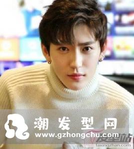 男生留什么发型好看 二八分短发修颜帅气