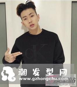男士盖头发型 一款帅气又显气质的男士短发